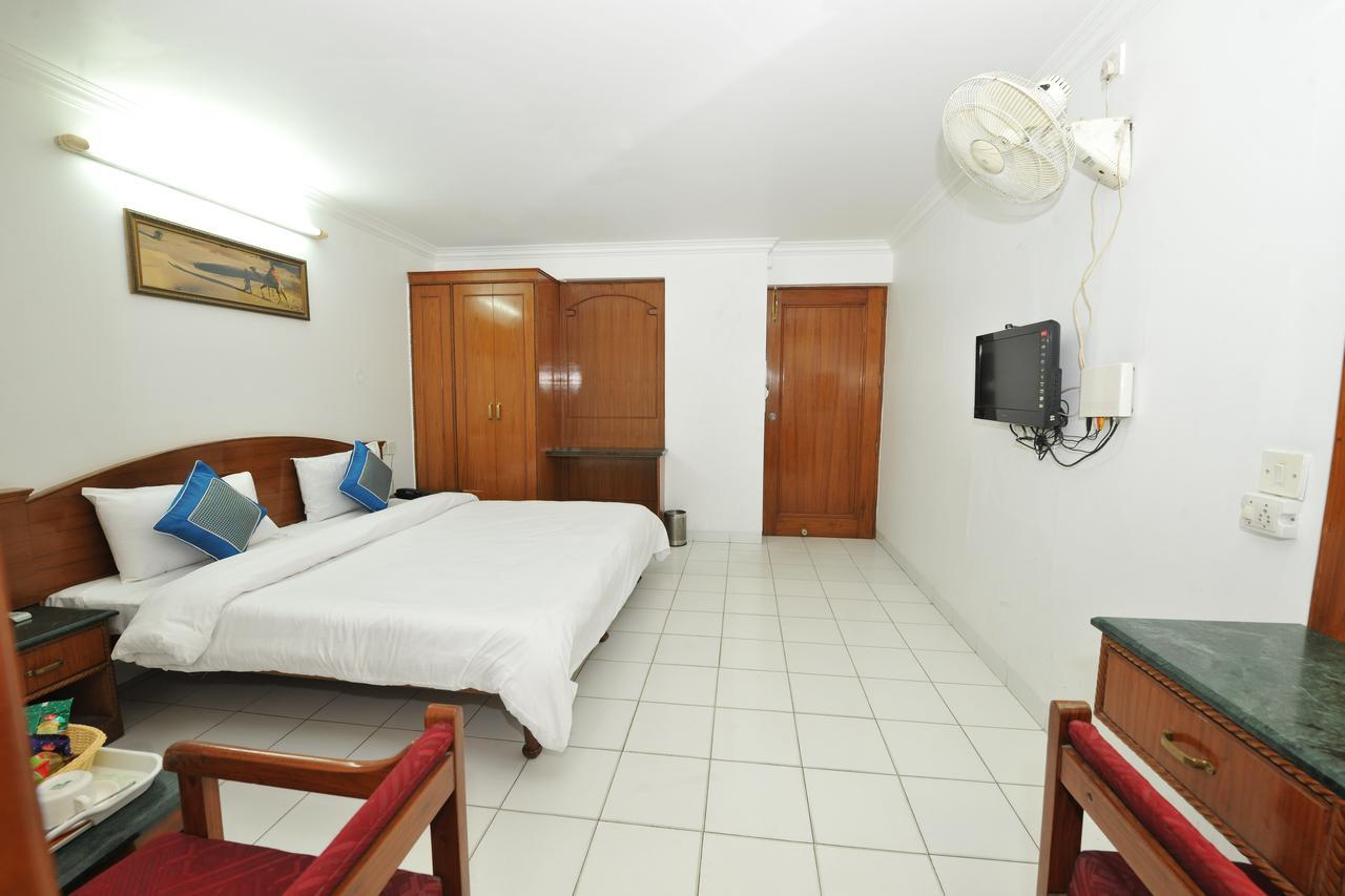 Oyo Flagship 40314 Hotel Victoria International Amritsar Buitenkant foto