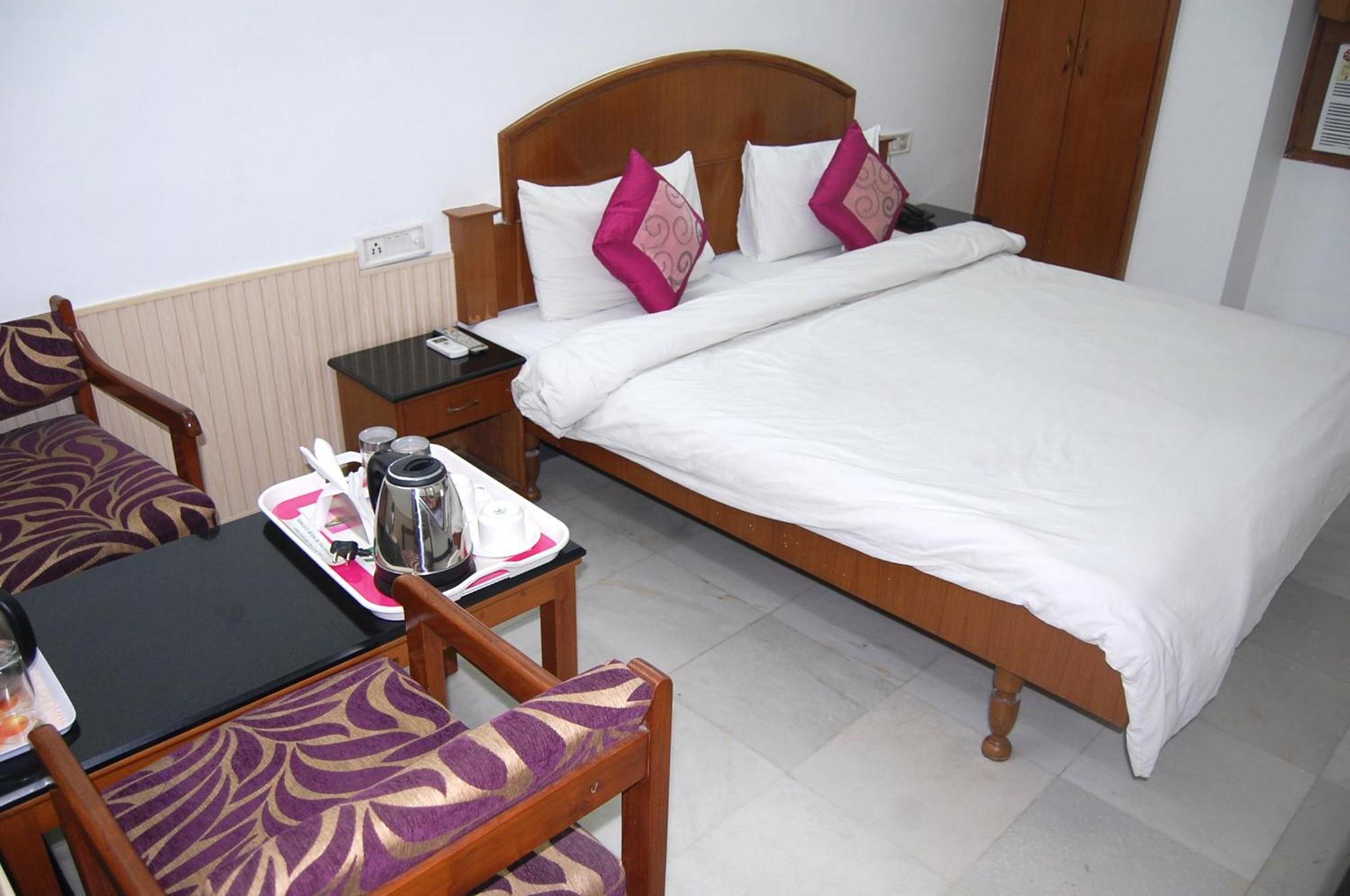 Oyo Flagship 40314 Hotel Victoria International Amritsar Buitenkant foto